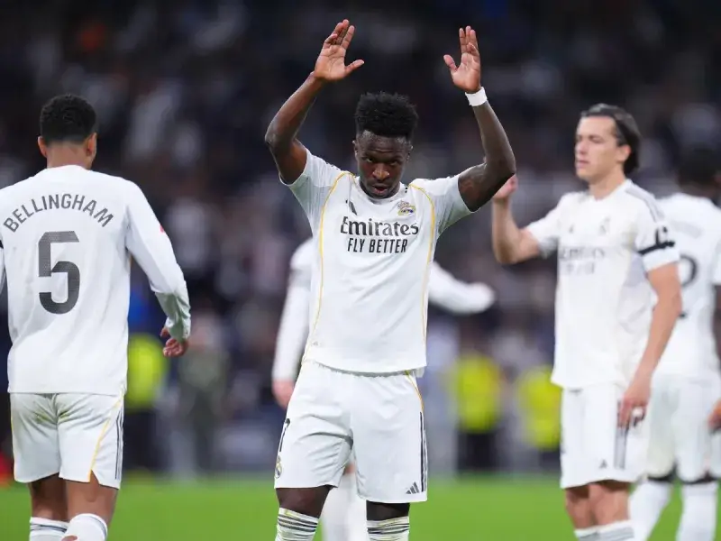 El Arsenal estudia el fichaje de Vinicius Jr. ante posible salida