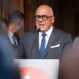 Jorge Rodríguez advierte que uso de activos en el exterior viola acuerdo de Barbados