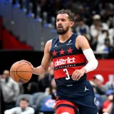 Trae Young pacta con Washington Wizards un contrato de cuatro años y US$212 millones