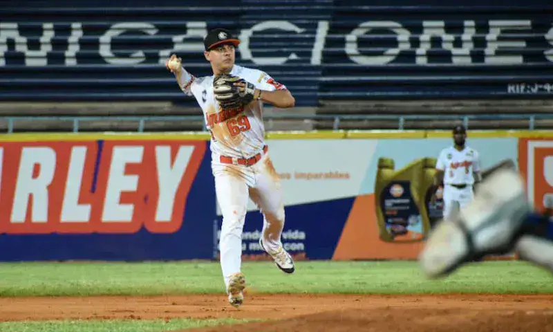 Águilas pierde ante Bravos con marcador 20-0