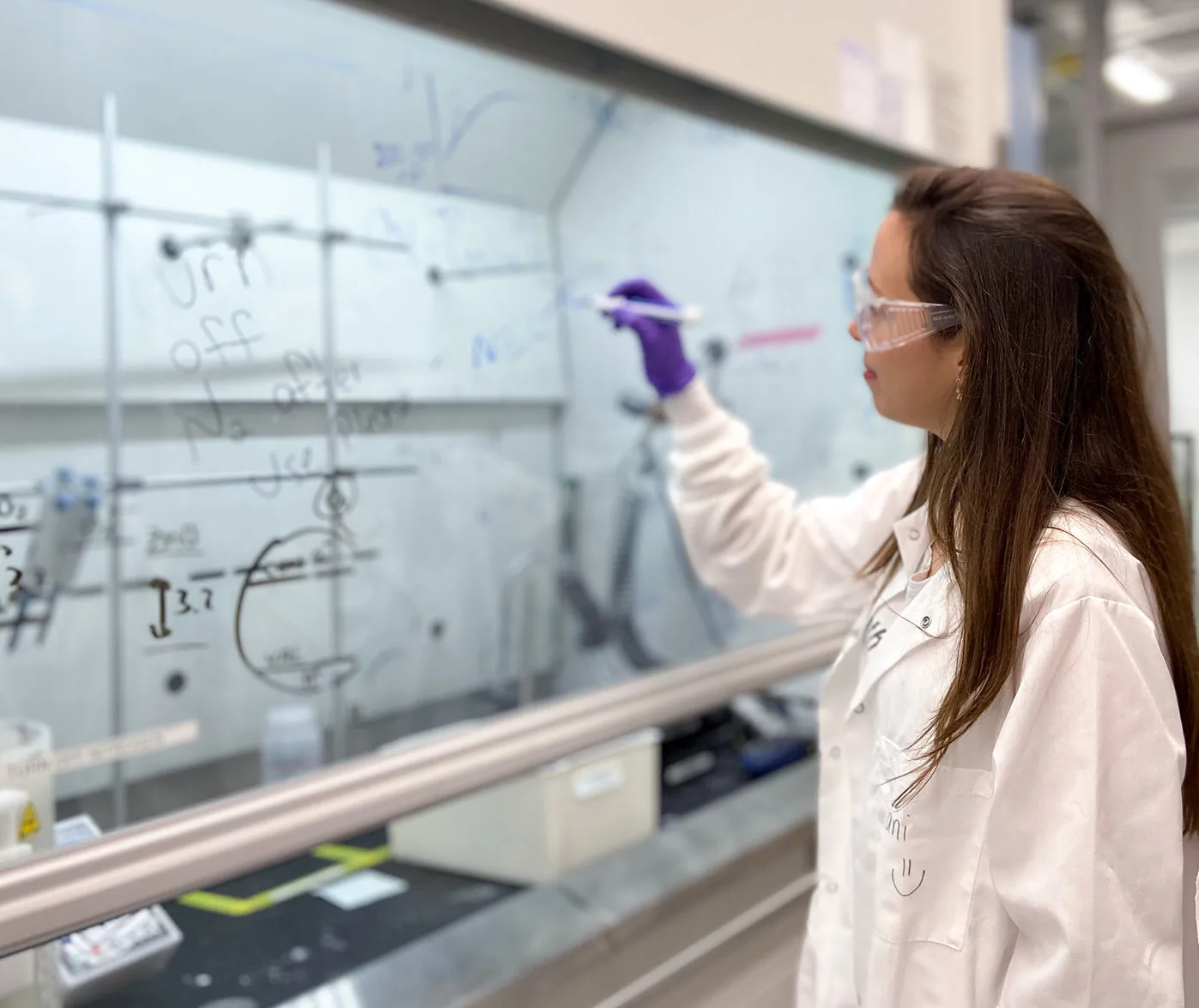 Daniela Blanco impulsa química verde con IA desde NYU