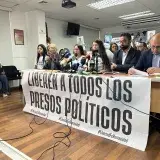 Piden liberar a presos políticos por crisis médica y sismos