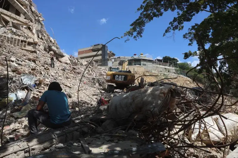 Tras el doble sismo, Venezuela sigue sin cerrar el duelo por miles de muertos