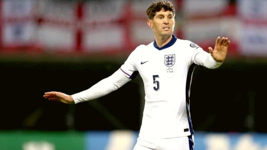 John Stones llega al Inter hasta junio de 2028