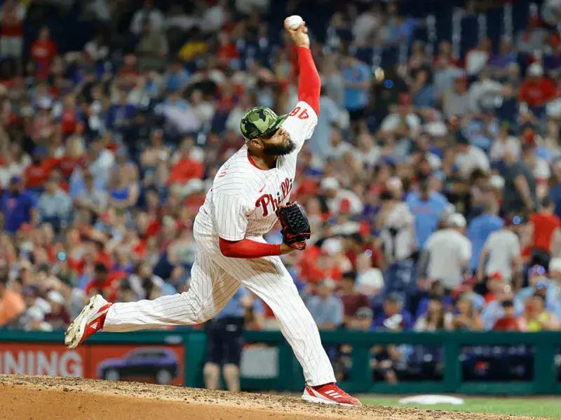 Alvarado y su hazaña inédita en el beisbol moderno