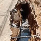 Zanja pone en peligro vida de residentes del sector 15 en San Jacinto