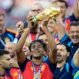 Yamal y Cubarsí entran en la lista de campeones más jóvenes