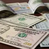 BCV publica tasa de cambio 700,2249 Bs/USD, +2,08%