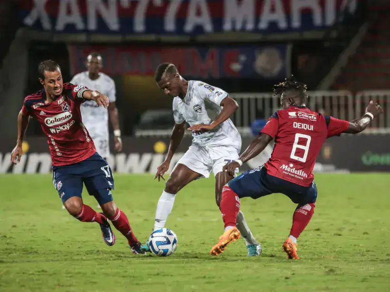 Metropolitanos cayó ante DIM en Libertadores
