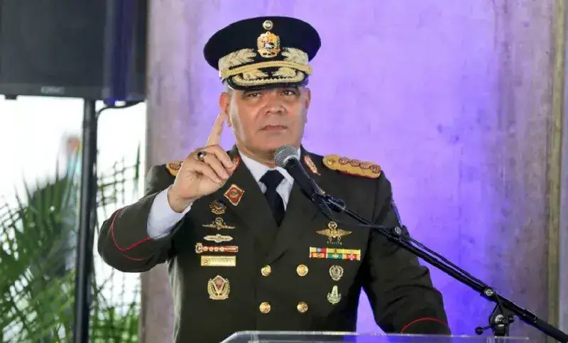 Padrino López pide al mundo rechazar las sanciones contra Venezuela