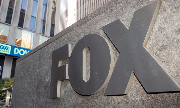 Fox News pagará $ 787,5 millones para evitar juicio por difamación