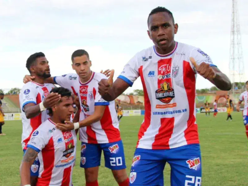 Estudiantes de Mérida regresó a la victoria
