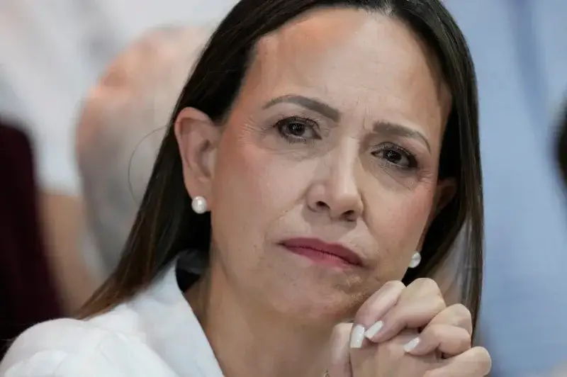 Machado dijo desde Panamá que el cierre aéreo buscó frenarla y dificultó ayudas