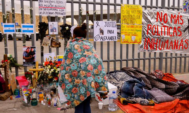 México reparará daño a familias de migrantes muertos y heridos