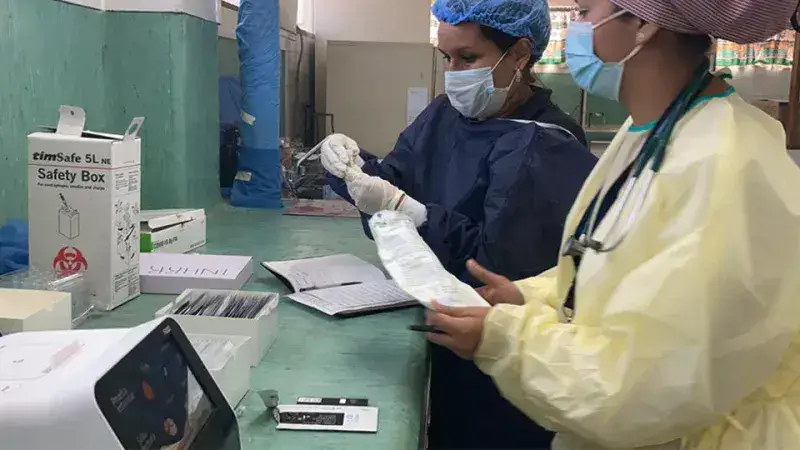 El 90 % de laboratorios públicos está inoperativo por falta de recursos