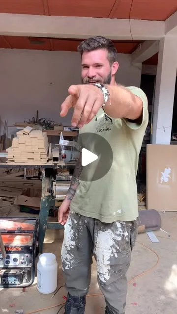 Publicación de Instagram de @guillermouzcangaoficial