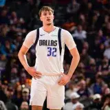 Dirk Nowitzki consagra a Cooper Flagg como el gran heredero