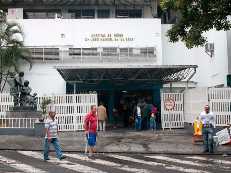 Hospital JM de Los Ríos está en riesgo de derrumbe en San Bernardino