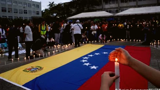 ELN culpa a fuerzas militares de Venezuela por ataque explosivo