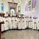 Mosquera da la bienvenida a monseñor Nicolás Nava y ratifica ayuda para La Guaira