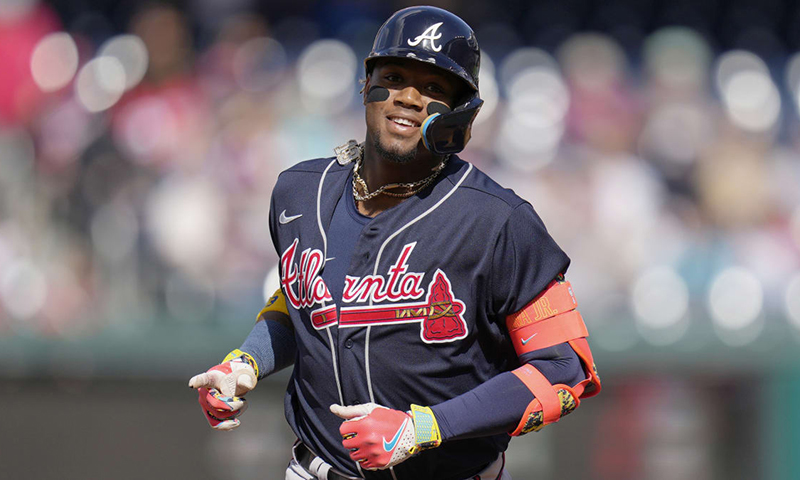 Ronald Acuña Jr. despacha su sexto jonrón de la temporada
