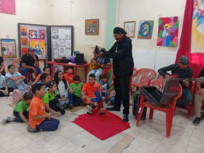 Cabimas abrió su plan vacacional con robótica y arte