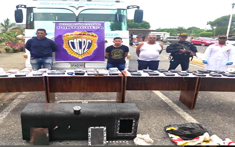 
				Capturados tres hombres con 21 panelas de cocaína y 18 de marihuana en Portuguesa			