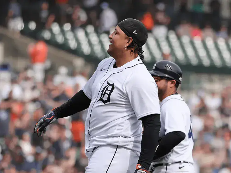 Miggy anticipó celebración del club de cuarentones