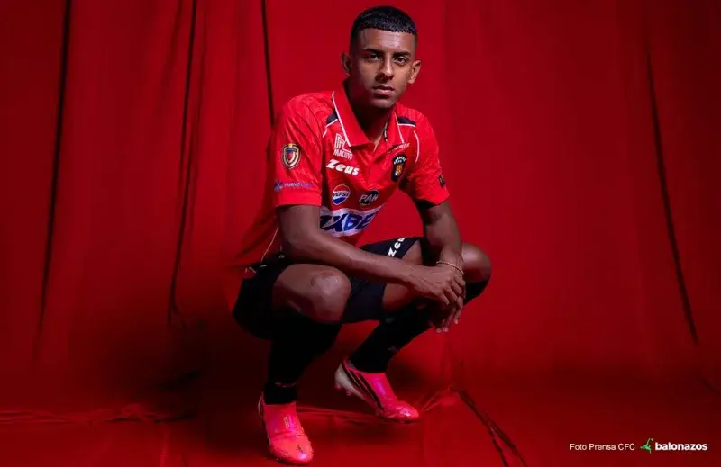 Alejandro Villarreal, nuevo delantero del Caracas FC para el Clausura