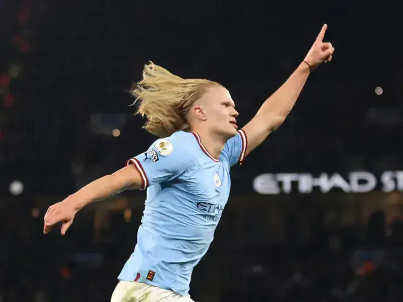 Haaland amplía su historia en la Premier League