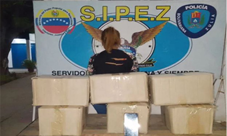 Sipez aprehende a mujer vinculada a red de extorsión y estafa