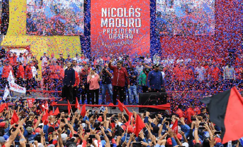 Maduro incrementa cesta ticket a $ 40 sin aumentar el salario mínimo