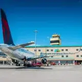 Aruba reactiva vuelos con Venezuela y levanta el cierre