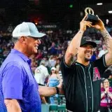 Ildemaro Vargas recibe el premio Luis González de Arizona