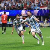 Argentina remontó 3-2 y dejó fuera a Egipto