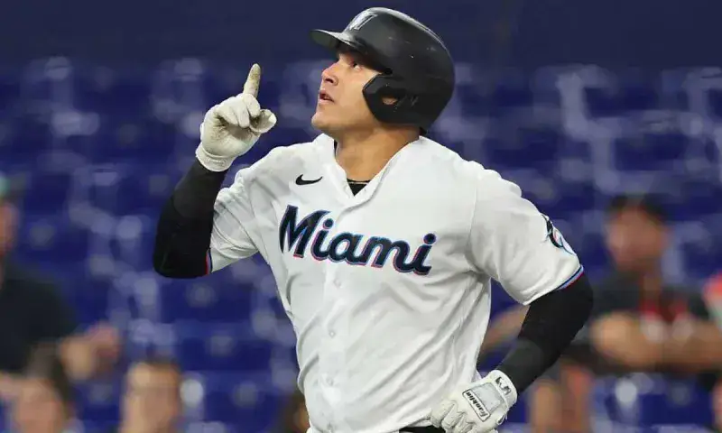 Marlins acaba con invicto de Mellizos con jonrón de Avisail García