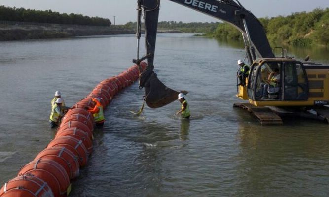 México exige retirada definitiva de boyas en río Bravo tras orden de juez