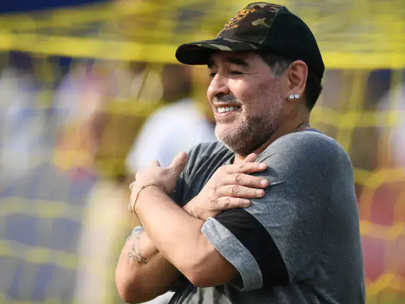 Acusados por muerte de Maradona irán a juicio oral