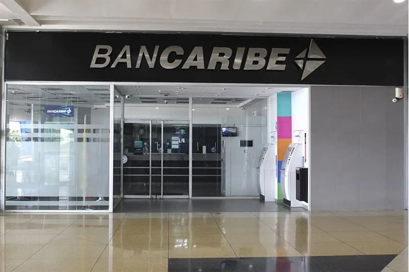 Bancaribe comienza la demolición de su oficina Altamira tras sismos