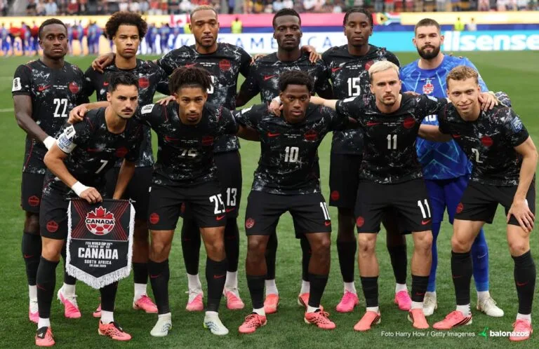 Canadá vence 1-0 a Sudáfrica y avanza a los octavos del Mundial