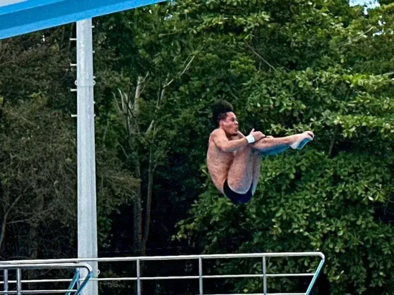 Jesús González se quedó con el bronce en plataforma de 10 metros