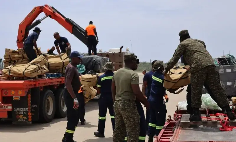 Barbados refuerza la ayuda tras los sismos en Venezuela