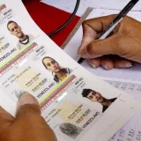 Saime evalúa cobrar renovación de la cédula