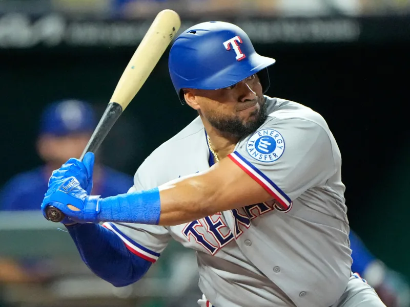 Elías Díaz busca consolidarse con los Rangers de Texas