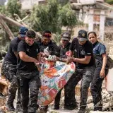 La OMS descarta epidemias por cadáveres tras terremotos en Venezuela