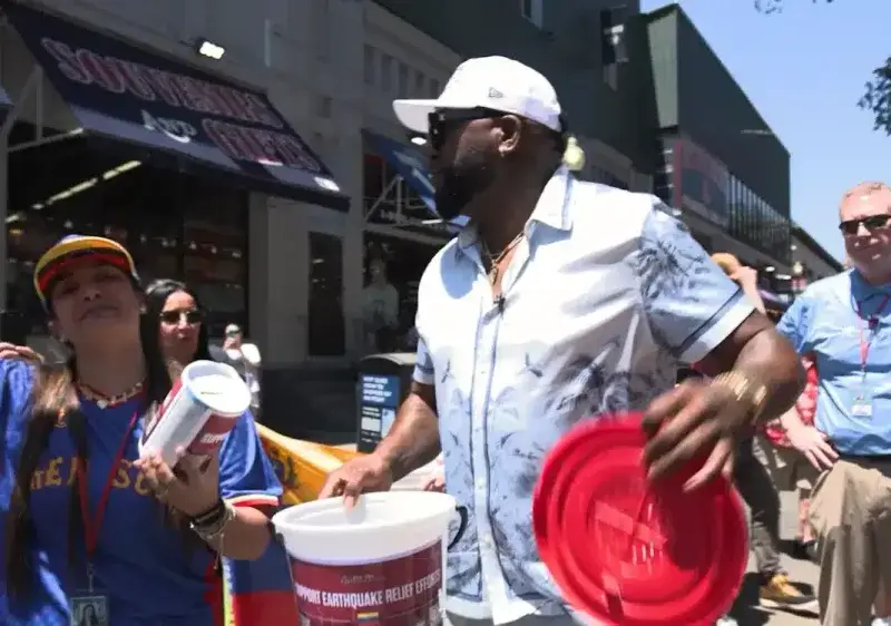 David Ortiz y los Medias Rojas activan fondo de ayuda para Venezuela