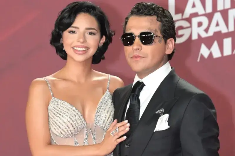 Christian Nodal y Ángela Aguilar destacan en la lista de mariachi