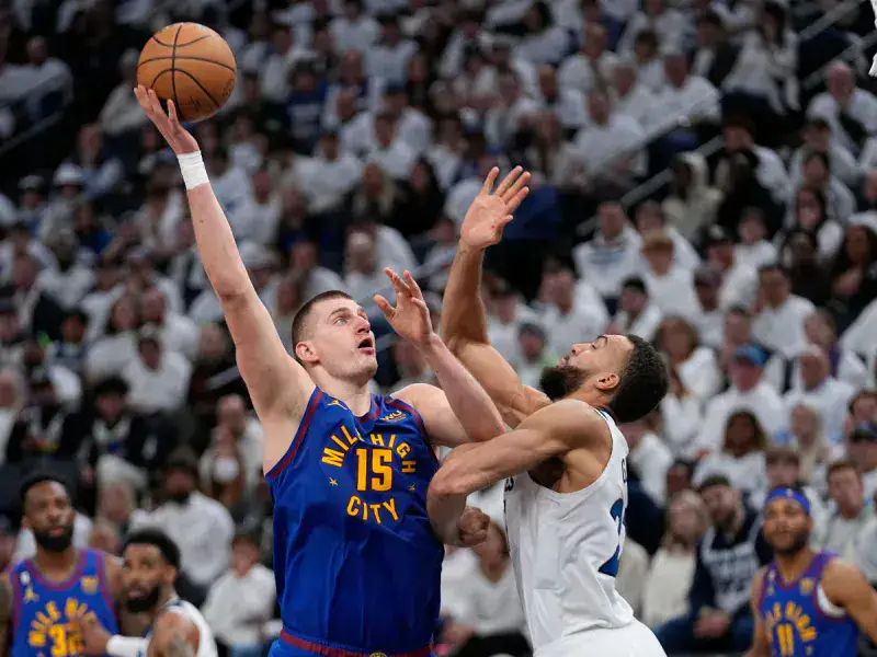 Nikola Jokic le dio su tercera victoria a Nuggets