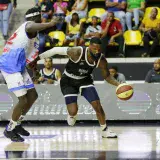 Broncos selló su victoria número once ante Toros