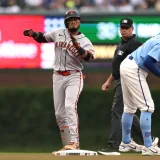 Luis Arráez se acerca al liderato de triples en Grandes Ligas